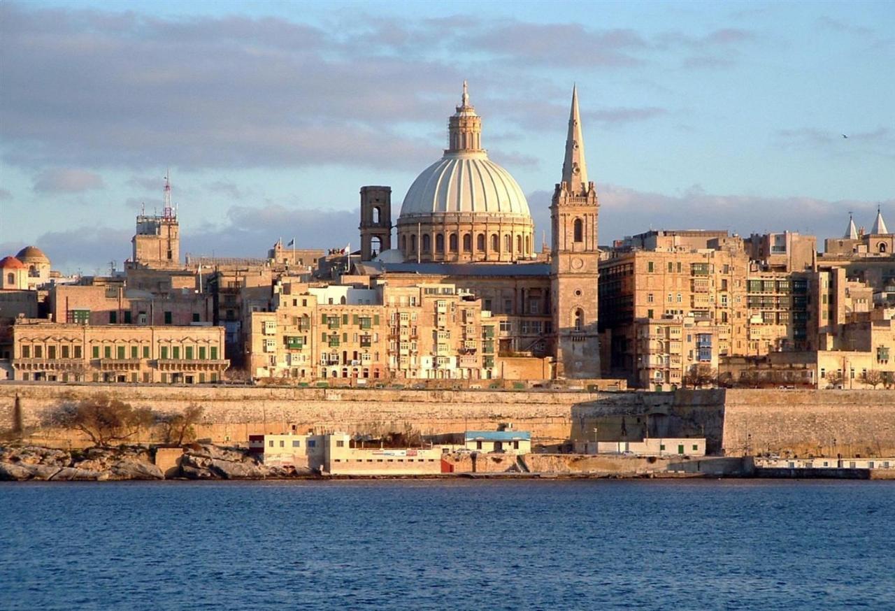 Seafront Lux Apart Inc Pool, Upmarket Area Sliema Exterior photo