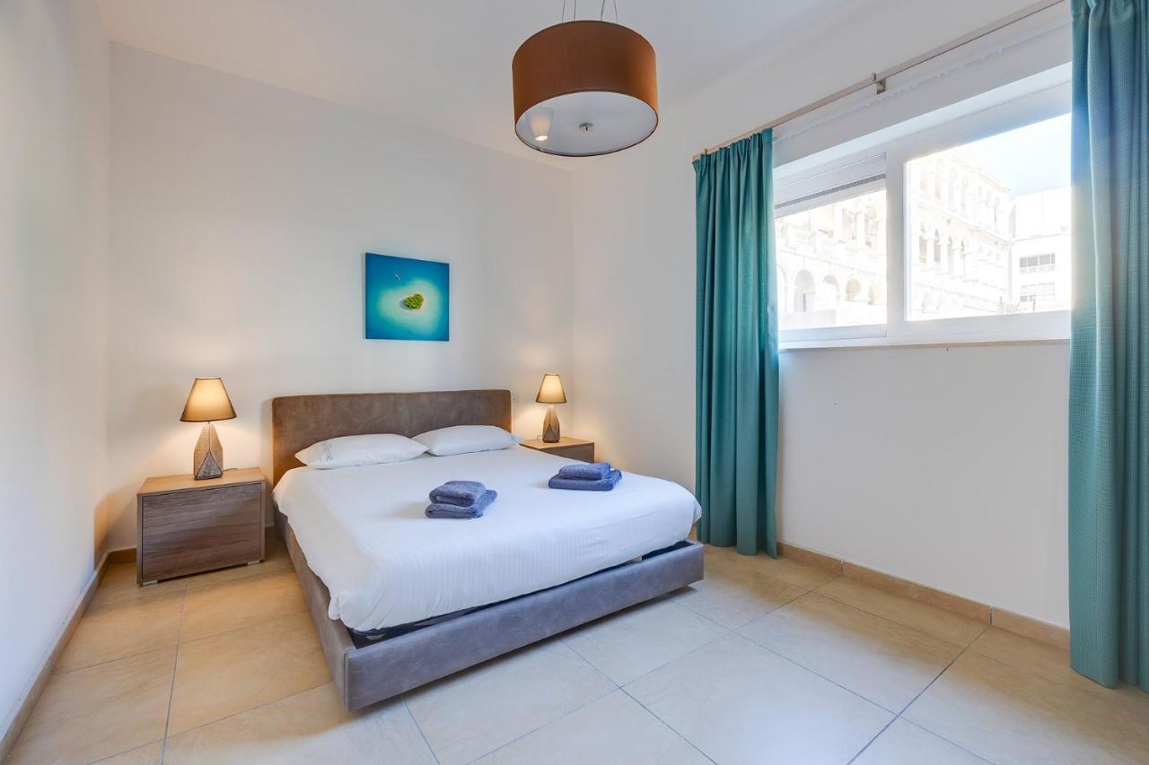 Seafront Lux Apart Inc Pool, Upmarket Area Sliema Exterior photo